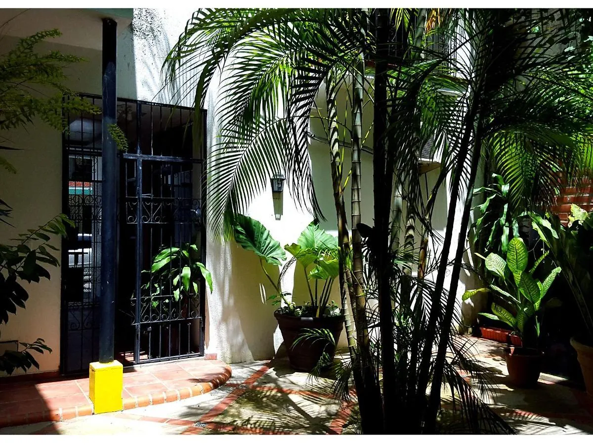 Zona Colonial 2 Habitaciones+Wifi+Balcon Apartamento Completo Santo Domingo Apartament