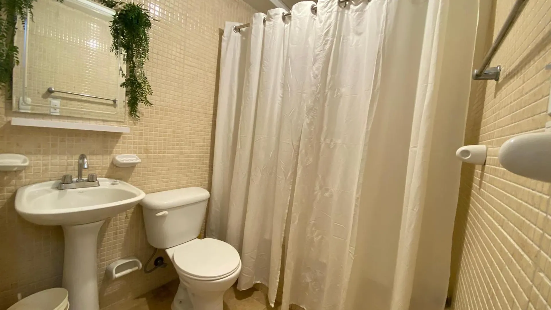 Zona Colonial 2 Habitaciones+Wifi+Balcon Apartamento Completo Santo Domingo